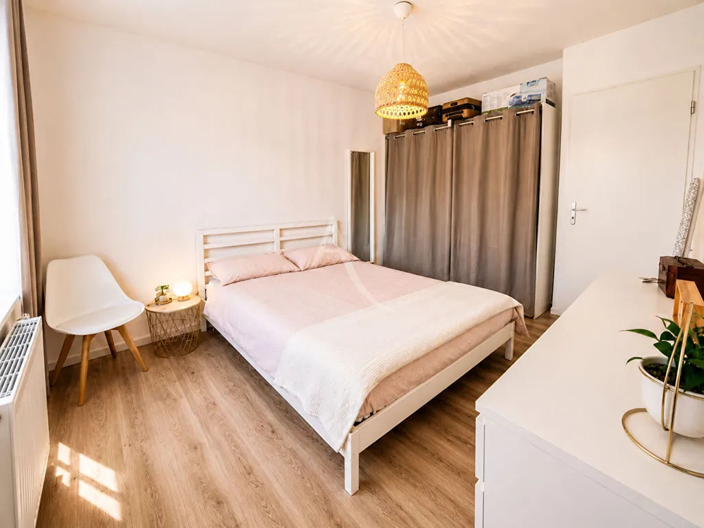 Camere da letto - Meubled 2-Bedroom Flat with Private Access in Serris Bourg