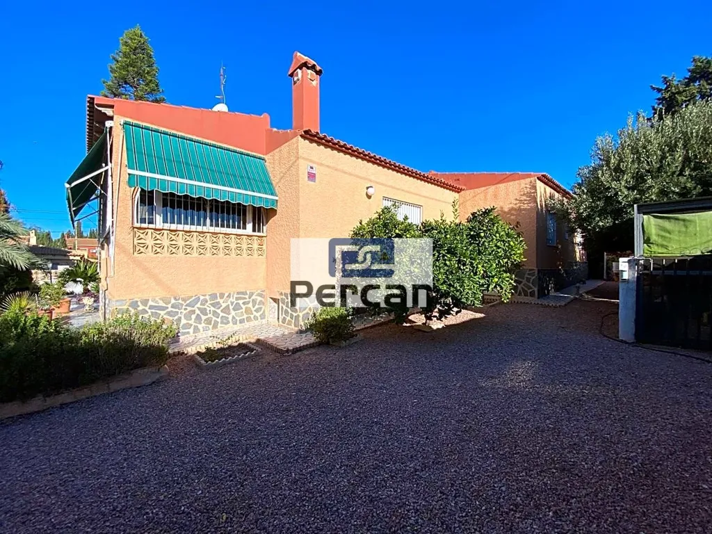 Välivaade - Rustic Finca with Pool in Alicante