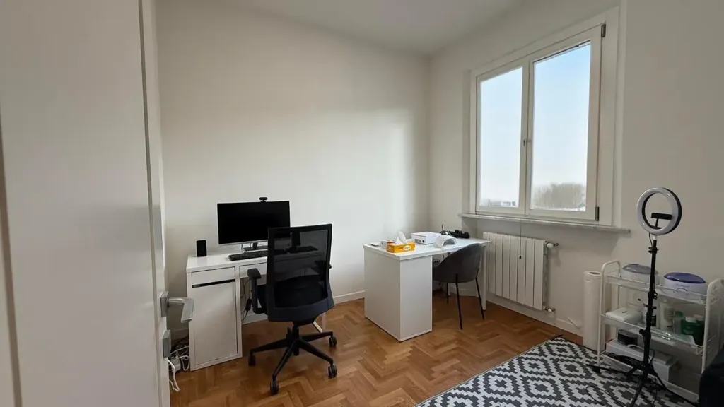Office - 3-room apartment in IT