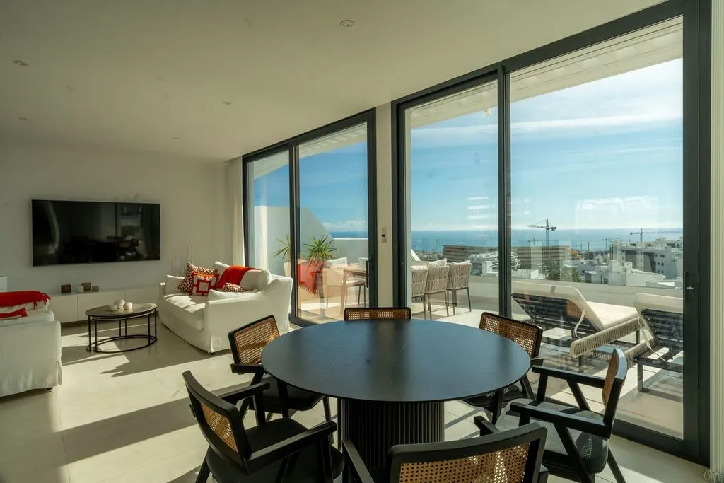 Söögituba - Luxury Penthouse with Sea Views in Fuengirola