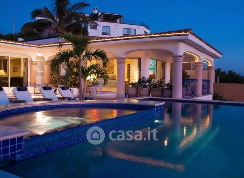 Bassein - Villa with Pool in Forte dei Marmi