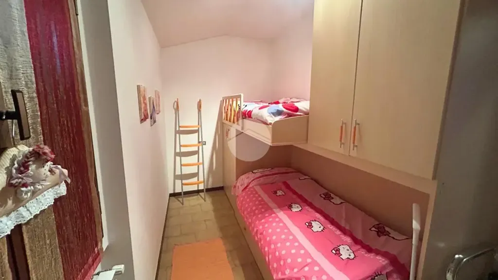 Bedrooms - Independent House with Panoramic View in Vigolo