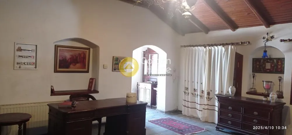 Kabinet - Business Premises with Pool in Korydallos