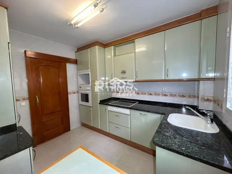 Köök - Spacious Flat with Thermal Water in Escaldes-Engordany
