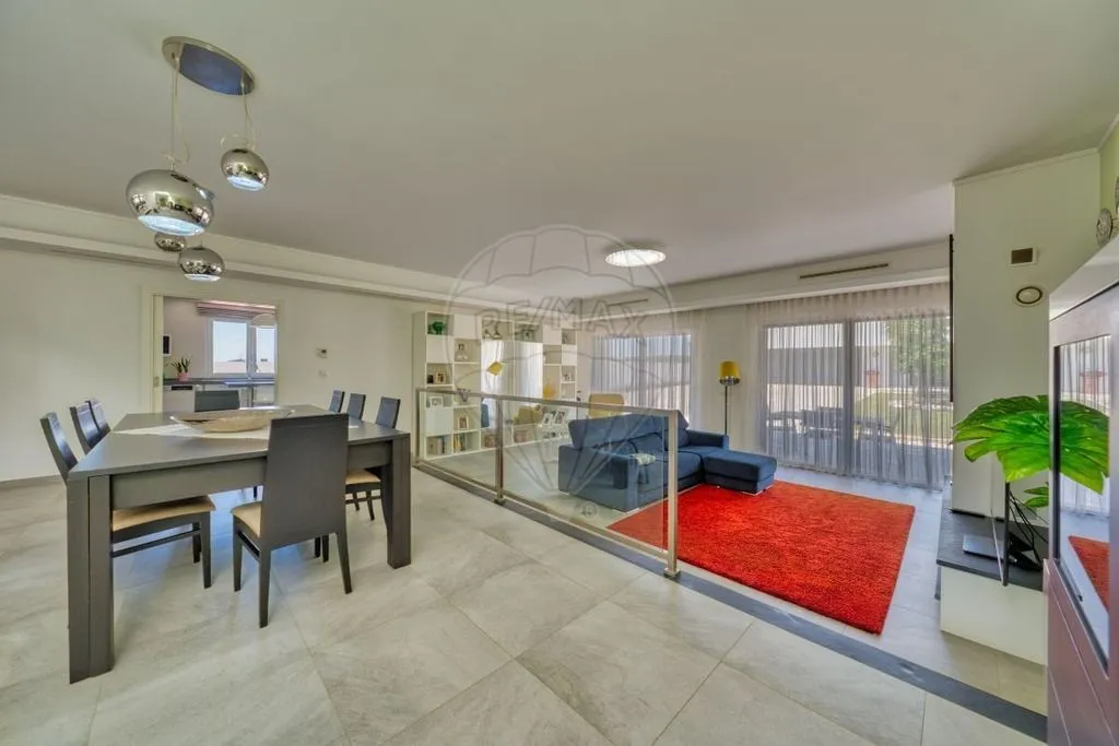 Söögituba - Luxury Villa with Extensive Land in Torres Novas