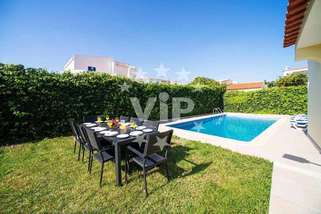 Bassein - 4-Bedroom Villa with Pool in Albufeira