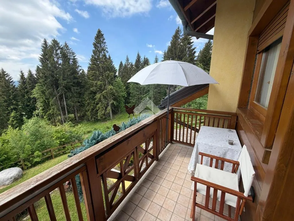 Balcon - Duplex Apartment with Balcony in Gallio