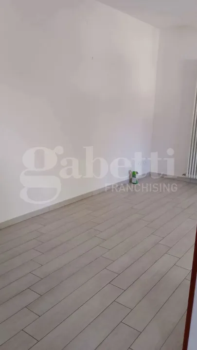 Rooms - Modernised Apartment with Garden in Ceregnano