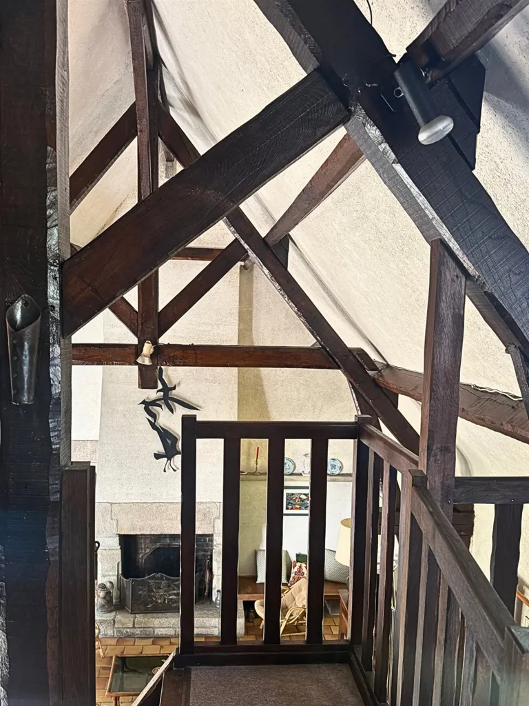 Pièces - Maison des Années 1970 avec Grand Terrain à Carnac