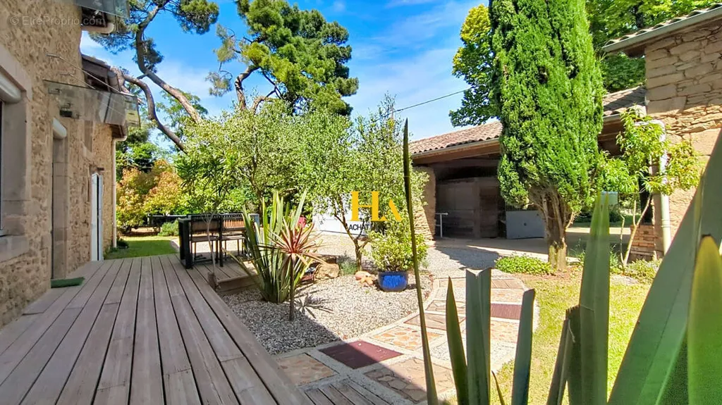 Maison 5 pièces à Bren
