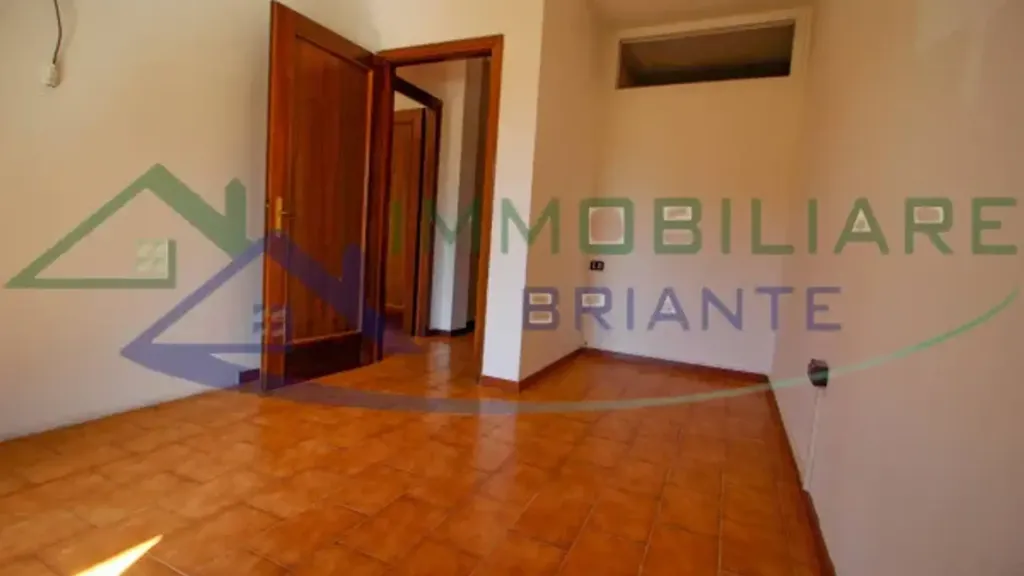 Toad - Apartment with Balcony in Arsago Seprio