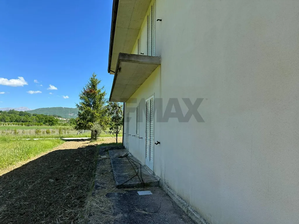 Esterno - Customisable House with Balcony in Rocchetta a Volturno