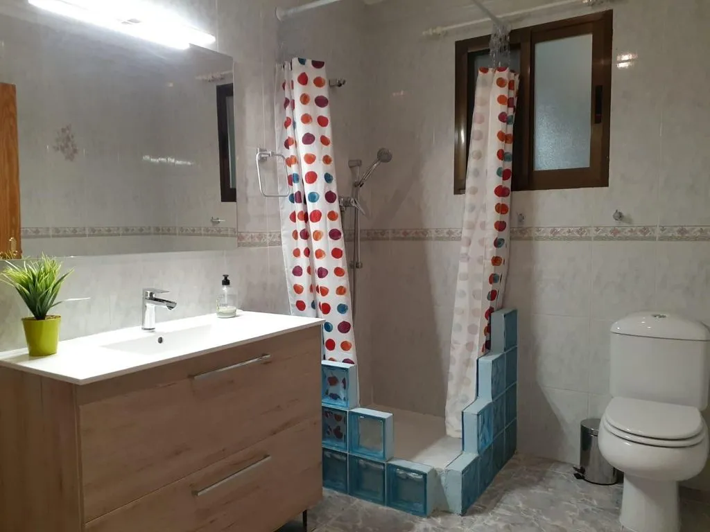 Vannitoad - Detached House with Pool in Elche