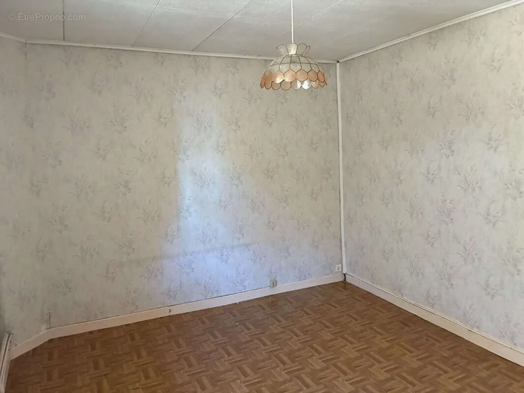 Maison 5 pièces à Voray-Sur-L'ognon