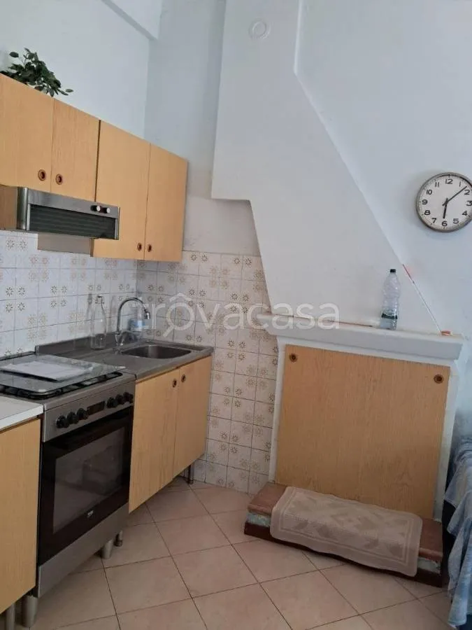 Cucina - Traditional Villa with Courtyard in Lugo
