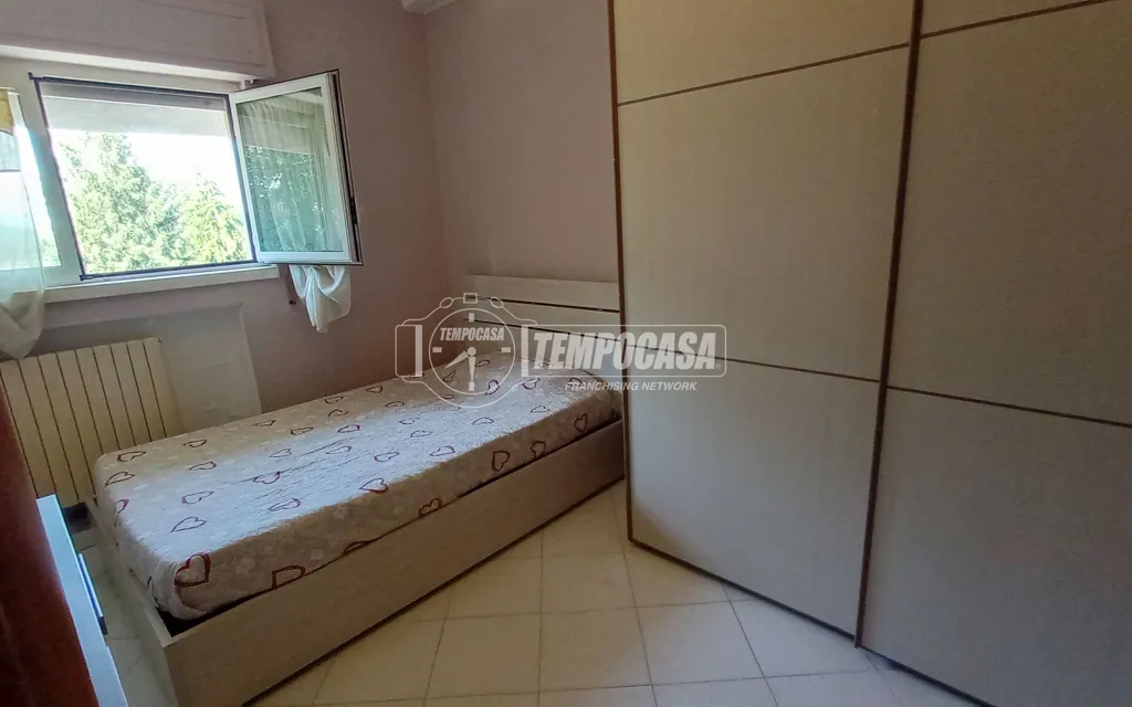 Chambres - Spacious 3-Bedroom Apartment in Cesate