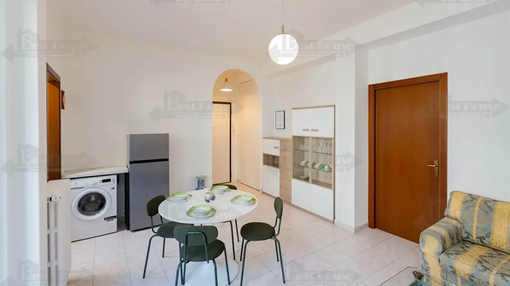Appartement 2 pièces à IT