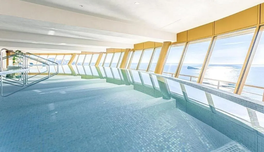 pool_area
