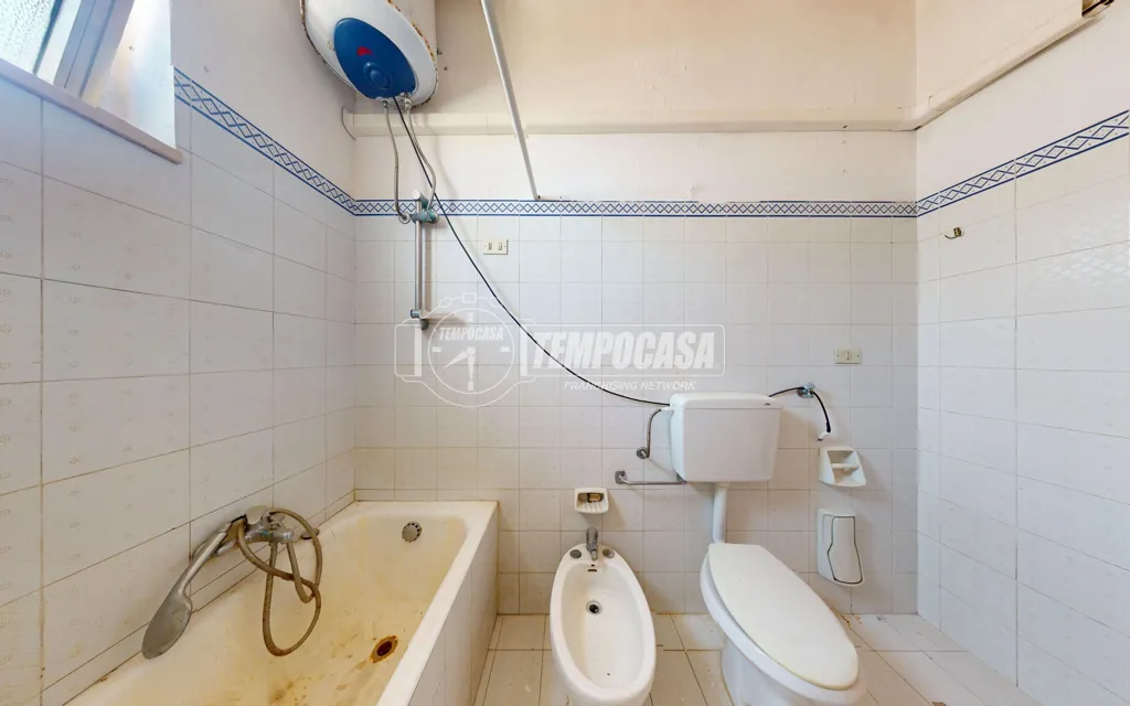 Bathrooms - Independent House with Terraces in Corigliano d'Otranto