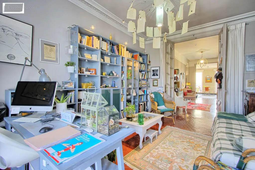 Bureau - Appartement 4 pièces à Toulon