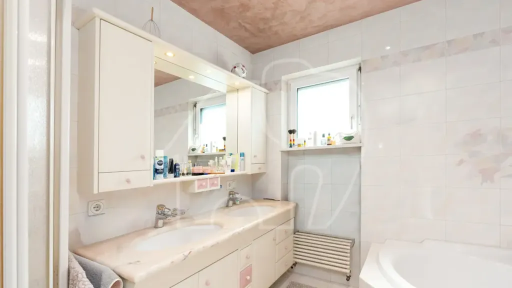 Salles de bain - Luxury House with Dolomites View in Jenesien