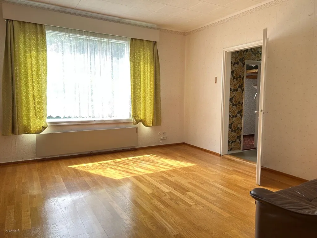 Elutuba - Two Detached Cottages with Garden in Toejoki, Pori