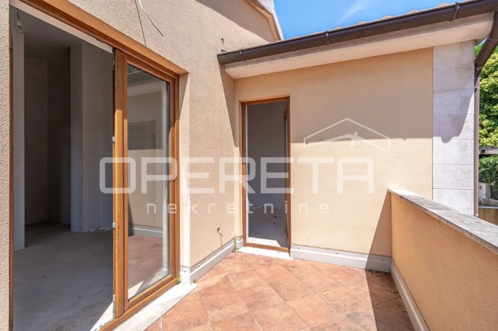 Terrasse - Semi-Detached House with Sea View in Poreč