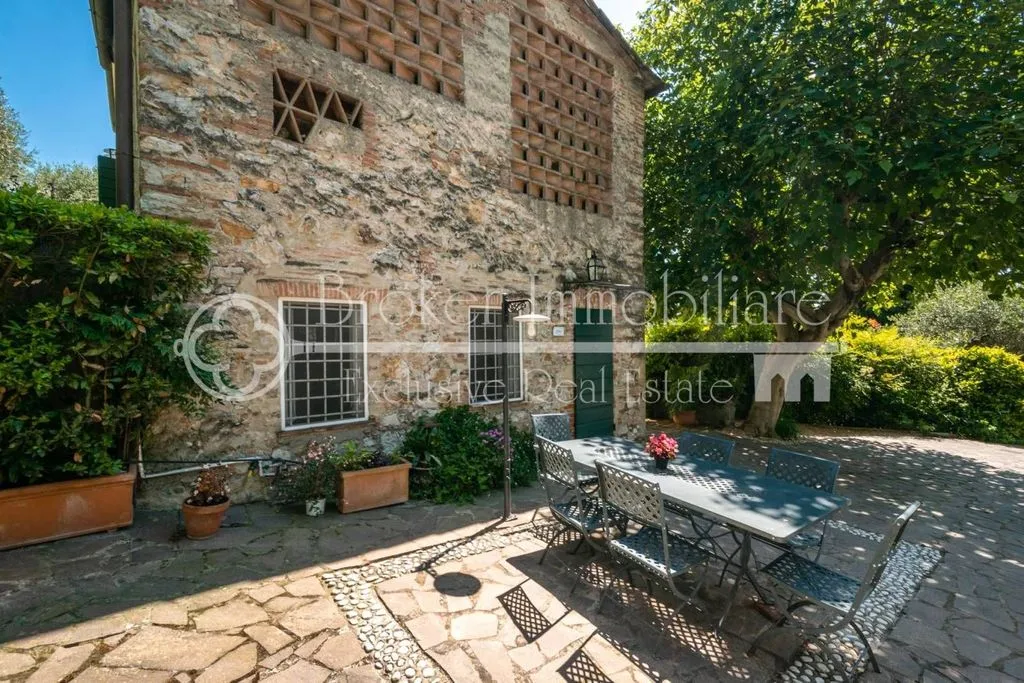 Terrasse - Rustic Tuscan Casale with Pool in Massarosa