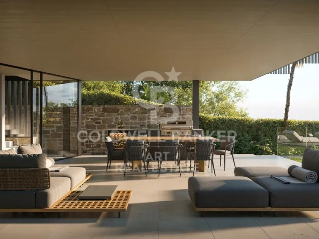 Terrass - Luxury Villa with Sea View in La Cerquilla, Marbella