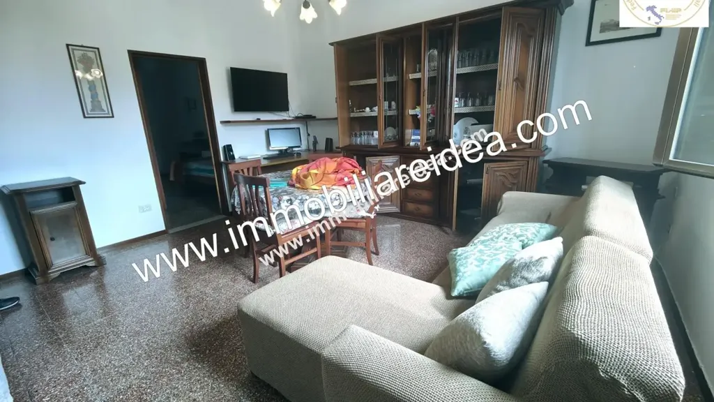 Soggiorno - Appartamento con vista mare a Rosignano Solvay