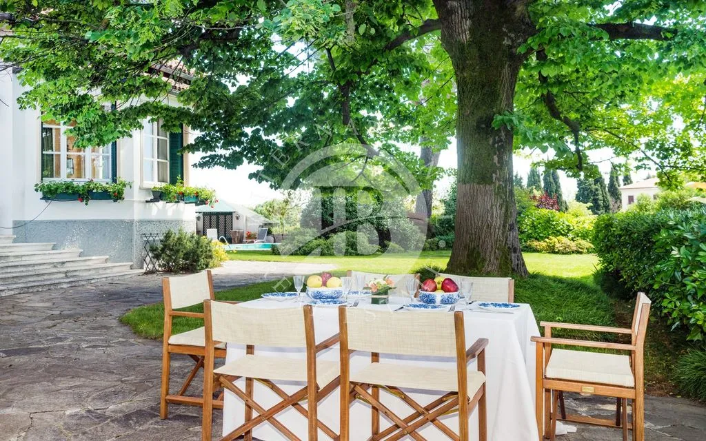 Terrass - Luxury Villa with Pool near Vicenza