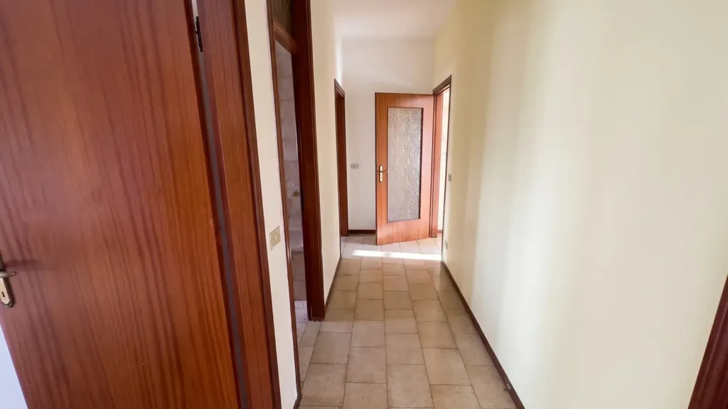 Esik - Apartment with Balconies in Novafeltria