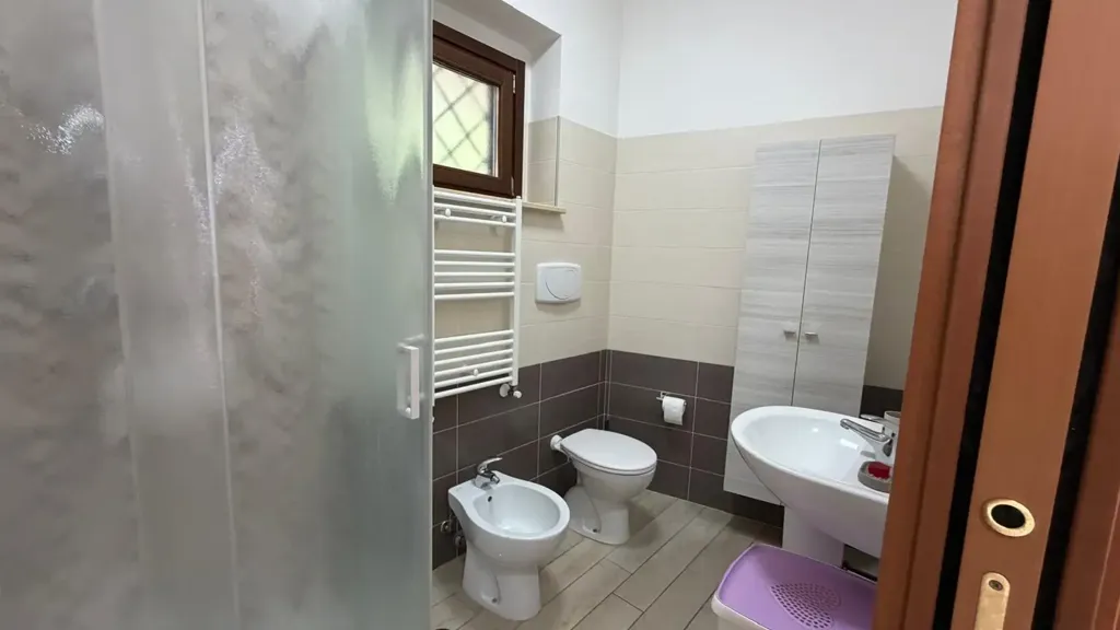 Salles de bain - 2-Bedroom Apartment with Balcony in Capena