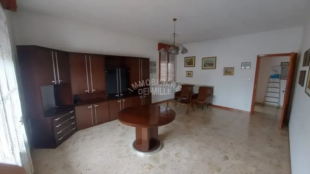 Esszimmer - Apartment with Balcony in Rubiera