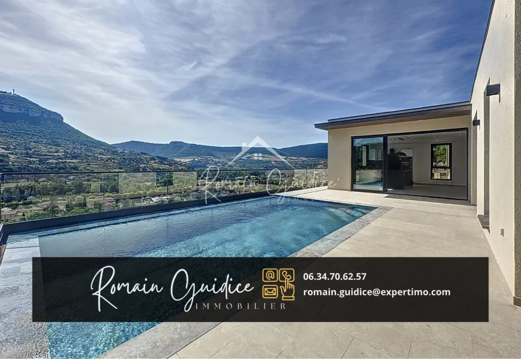 Piscine - Villa Contemporaine avec Vue Panoramique à Millau