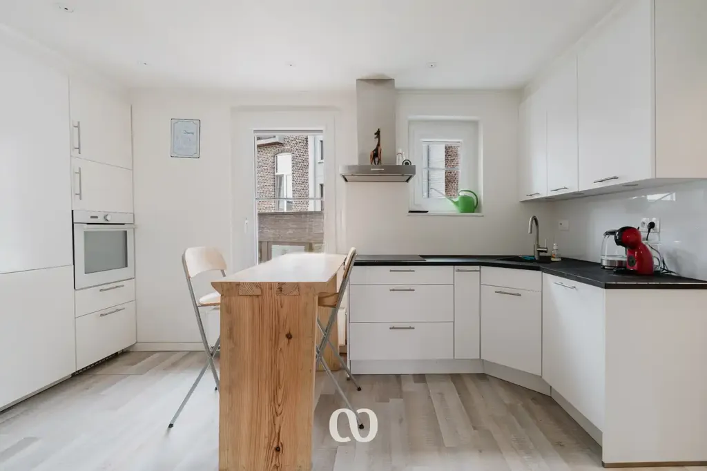 Cucina - Ready-to-Move Flat with Garage near Centre Oudenaarde