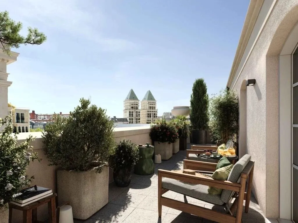 Terrasse - Duplex Neuf avec Loggia à Puteaux