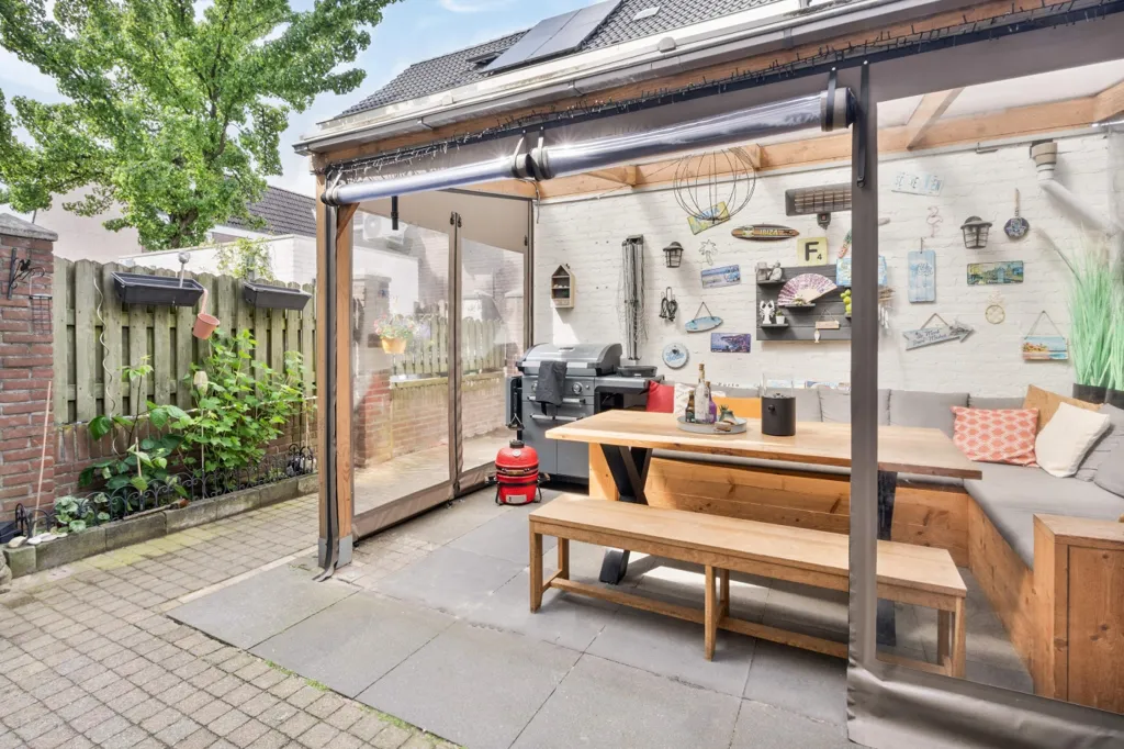 Terrasse - Spacious Semi-detached House with Garden in Blerick