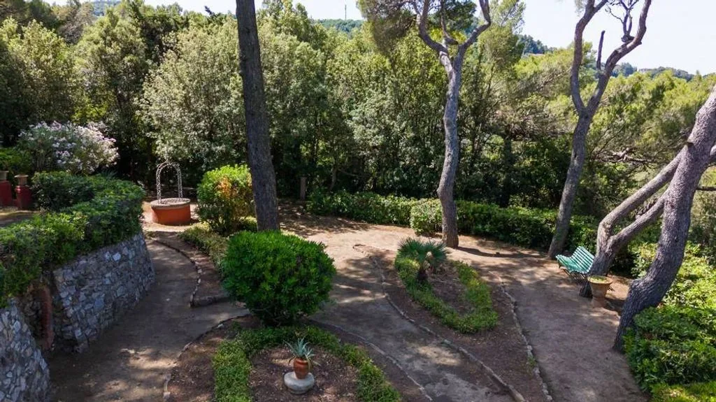 Jardin - Luxury Villa with Sea View in Leghorn