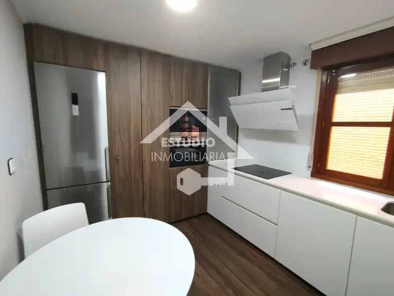 Cucina - Central Flat with Parking in Viana
