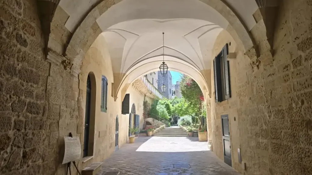Aed - Rented Apartment with Balcony in Lecce