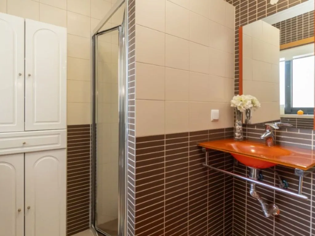 Vannitoad - Luxury House with Pool in Setúbal