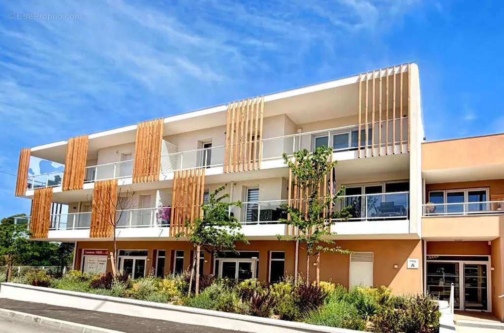Extérieur - Appartement T3 avec Terrasse à Rognac