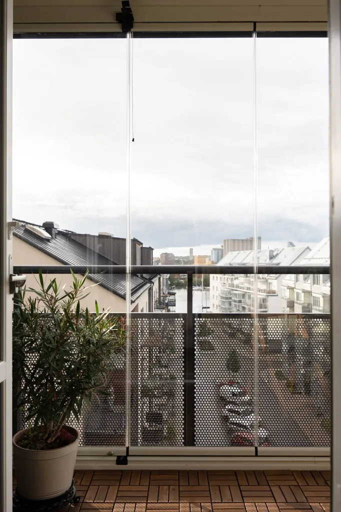 Balcon - Modern Flat with South-Facing Balcony in Västerås