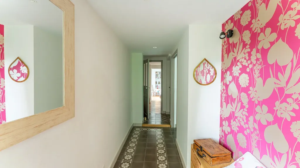 Hallway - Renaissance Mill with Equestrian Facilities near Paris