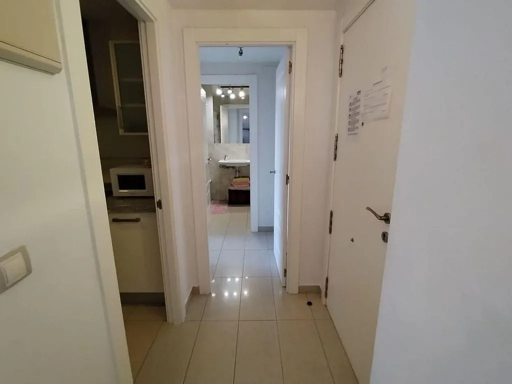 hallway_entrance