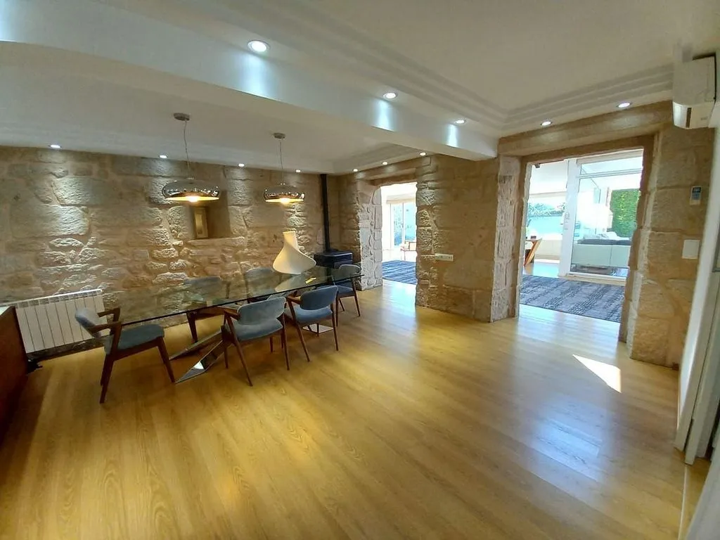 Söögituba - Chalet with Pool and Sea View in Navia