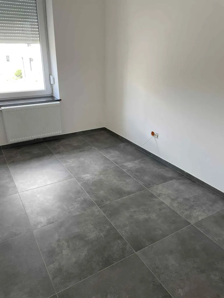Toad - Recent Apartment with Garage in Étalle