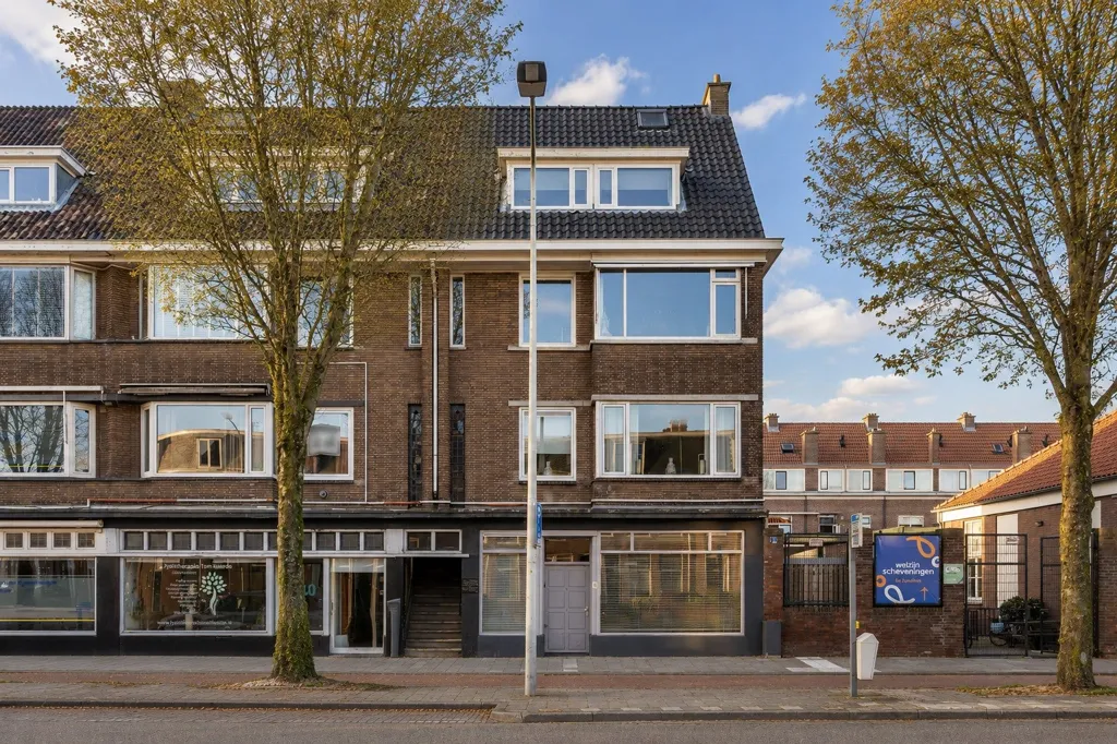 Appartement 6 pièces à Den Haag
