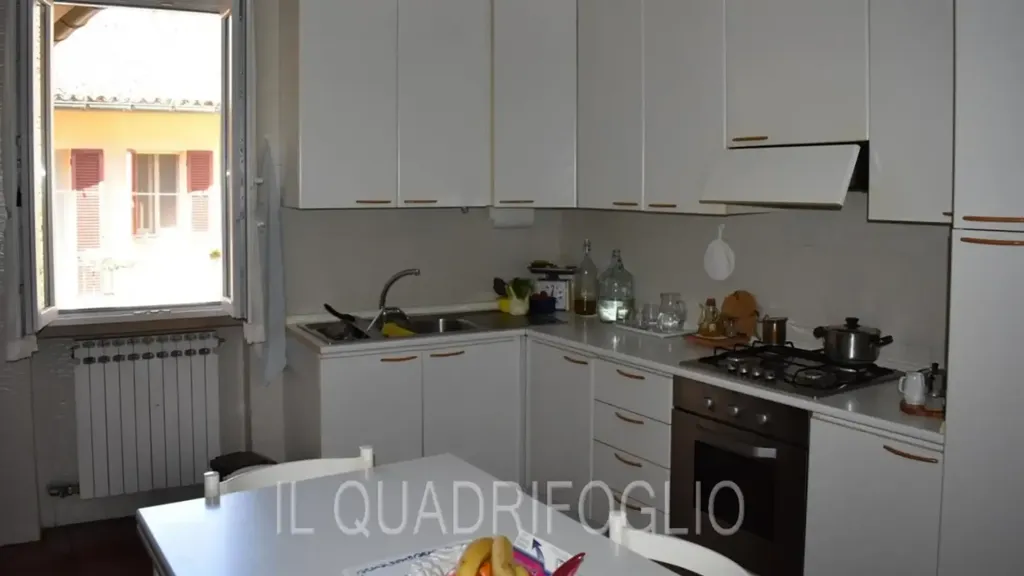 Cuisine - Terraced Villa with Courtyard in Cesena